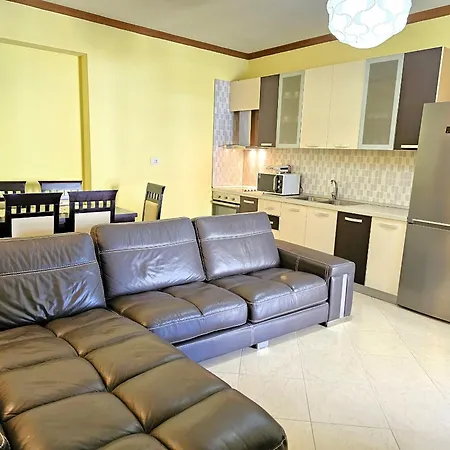 Ardi Sea View Apartament